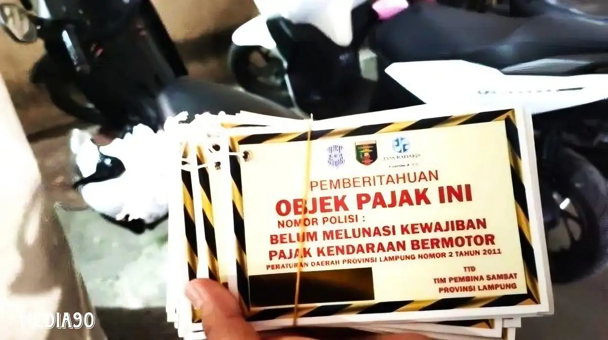 Nunggak Pajak, Siap-siap Kendaraan Anda Ditempeli Stiker oleh Bapenda Lampung
