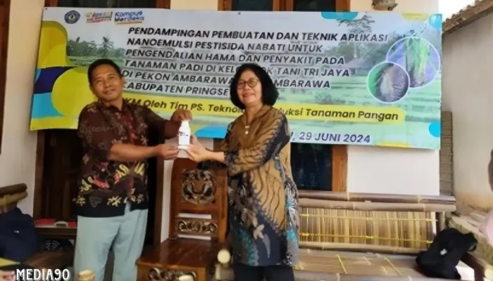 Polinela Dampingi Kelompok Tani Pringsewu dalam Pembuatan Nano-Biopestisida
