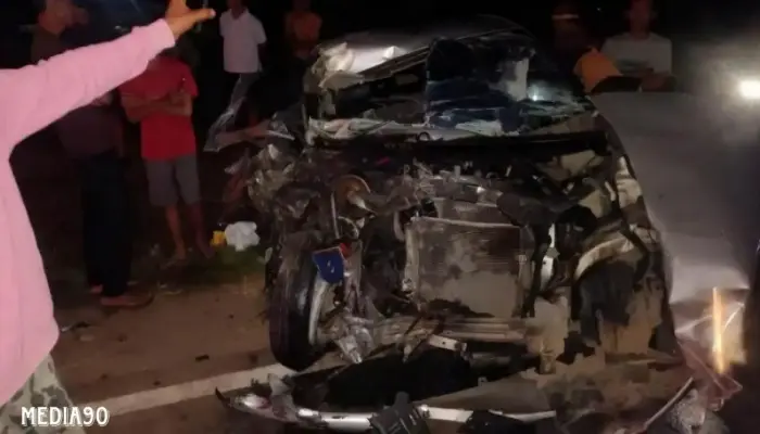 Avanza Tabrak Truk di Jalan Pekalongan Lampung Timur Akibat Sopir Mengantuk: Satu Tewas, Tiga Luka-Luka