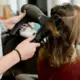 Wanita Perlu Tahu dan Waspada, Tujuh Kebiasaan ini Bisa Bikin Rambut Cepat Rontok dan Rusak