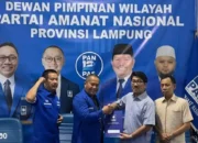 PAN Resmi Usung Hamartoni dan Romli di Pilkada Lampung Utara 2024 dengan Surat Rekomendasi