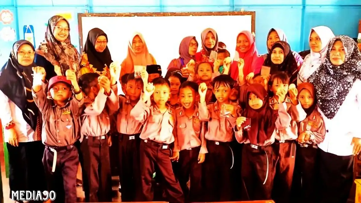 Bulan Imunisasi, Puluhan Pelajar SDN 1 dan TK Dharma Wanita Bumi Dipasena Abadi Dapat Vaksin Polio Dosis Kedua