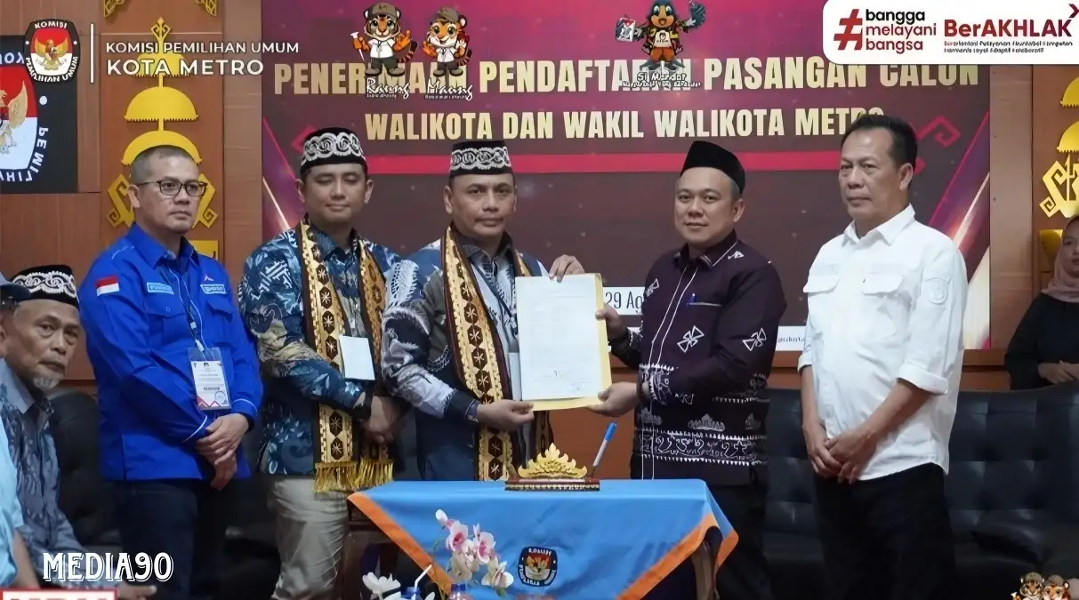 Daftar Calon Wali Kota dan Wakil Wali Kota Metro ke KPU Diusung Demokrat, Bambang - M. Rafieq Optimis Siap Tantang Petahana
