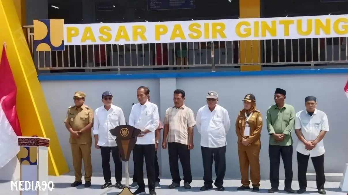 Dibangun Telan Dana Rp38 Miliar, Presiden Jokowi Minta Wali Kota Bandar Lampung Rawat Pasar Pasir Gintung