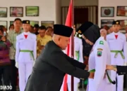 Bupati Nanang Ermanto Resmi Kukuhkan 35 Paskibraka untuk Upacara HUT ke-79 RI di Lampung Selatan