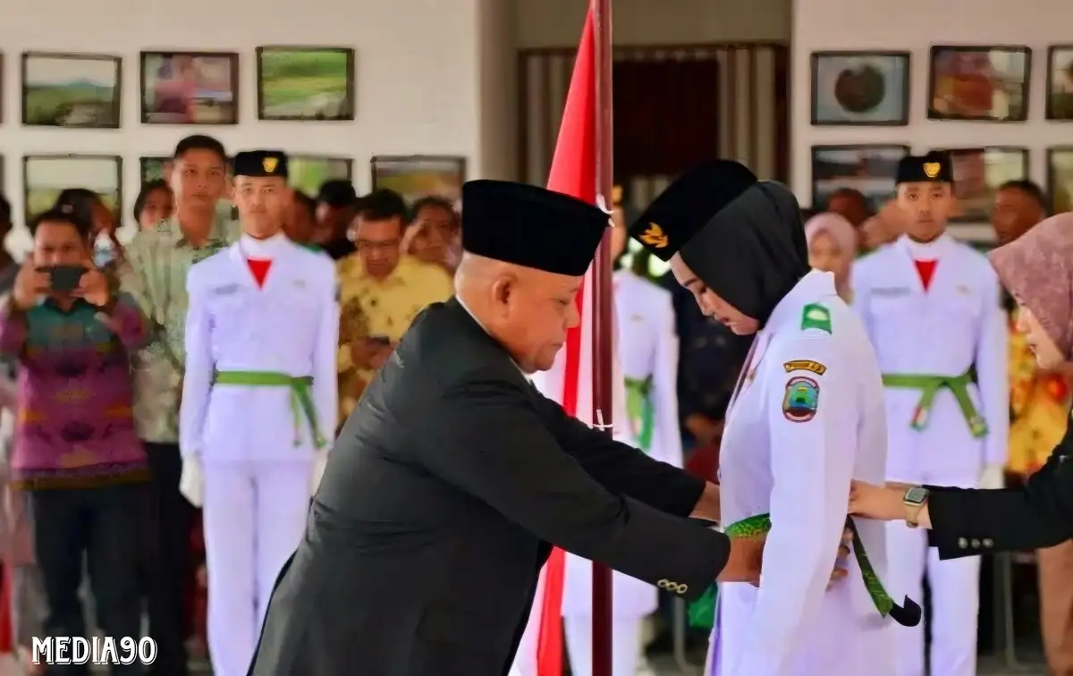 Dikukuhkan Bupati Nanang Ermanto, 35 Paskibraka Siap Sukseskan Upacara Bendera HUT ke-79 RI Lampung Selatan