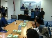 Herman HN Serahkan Surat B1KWK dari Partai Nasdem ke Eva Dwiana dengan Sentuhan Kasih di Pilkada Bandar Lampung 2024