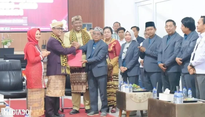 Diusung PDIP Tanpa PKB, Ardito Tegaskan Siap Hadapi Koalisi Petahana Usai Daftar ke KPU Lampung Tengah