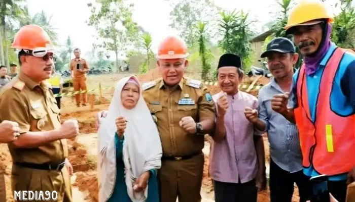 Wakaf 6,8 Hektare Tanah: Dua Warga Ini Bangun SMPN 4 Katibung di Pardasuka, Lampung Selatan
