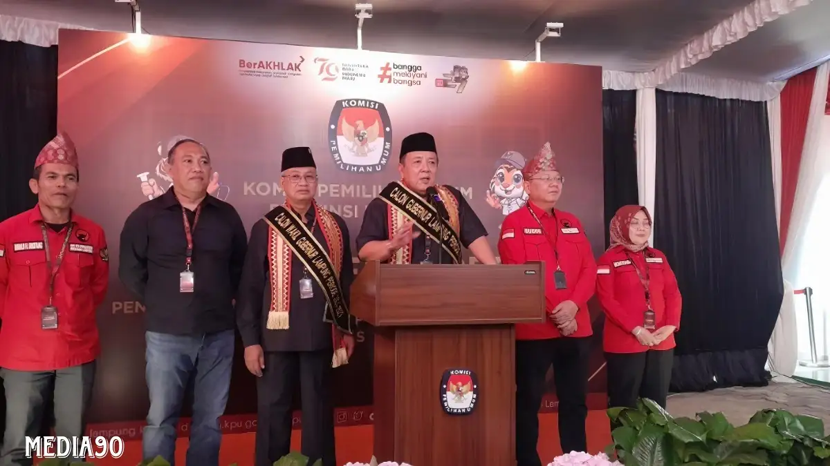 Enggan Berspekulasi Soal Pindah Partai Usai Diusung PDIP di Pilgub Lampung 2024, Arinal Saya Bersama PDIP dan Golkar