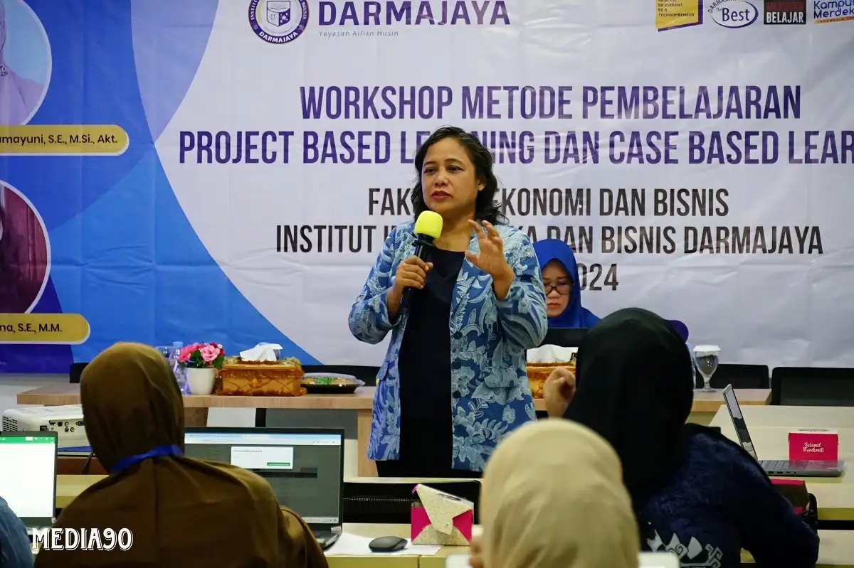 Fakultas Ekonomi dan Bisnis IIB Darmajaya Dorong Pembelajaran Inovatif melalui PBL dan CBL