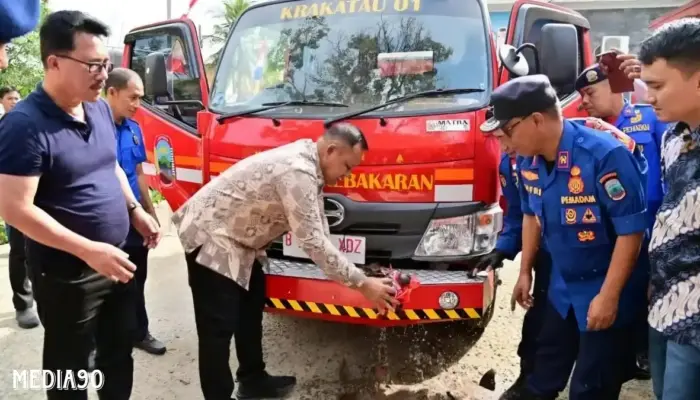 Peningkatan Kasus Kebakaran di Lampung Selatan: Dinas Damkarmat Tambah Armada Mobil Pemadam