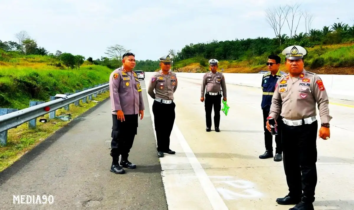 Kecelakaan Ganda Truk dan Minibus di Jalan Tol Trans Sumatera, Empat Meninggal, Polres Lampung Selatan Gelar Investigasi