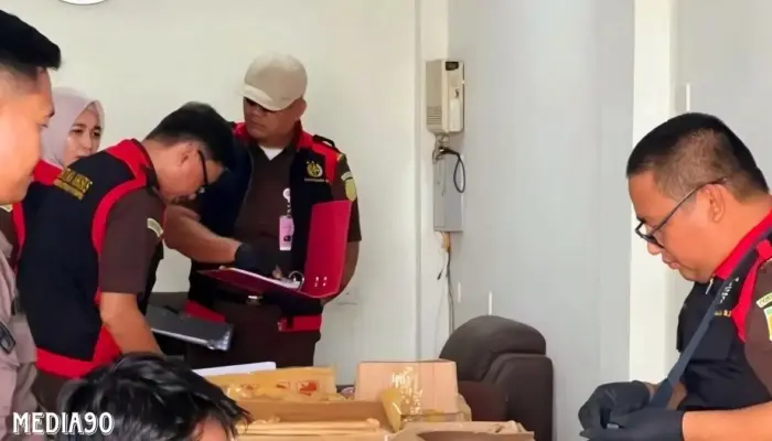 Kejati Lampung Gerebek Kontraktor PT Kartika Ekayasa Terkait Korupsi Pipa SPAM di PDAM Way Rilau Bandar Lampung