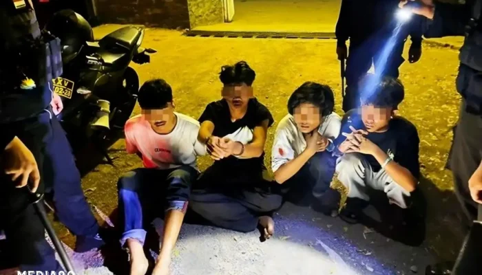 Empat Remaja dan Empat Sajam Ditangkap Usai Tawuran di Lapangan Baruna Panjang Bandar Lampung