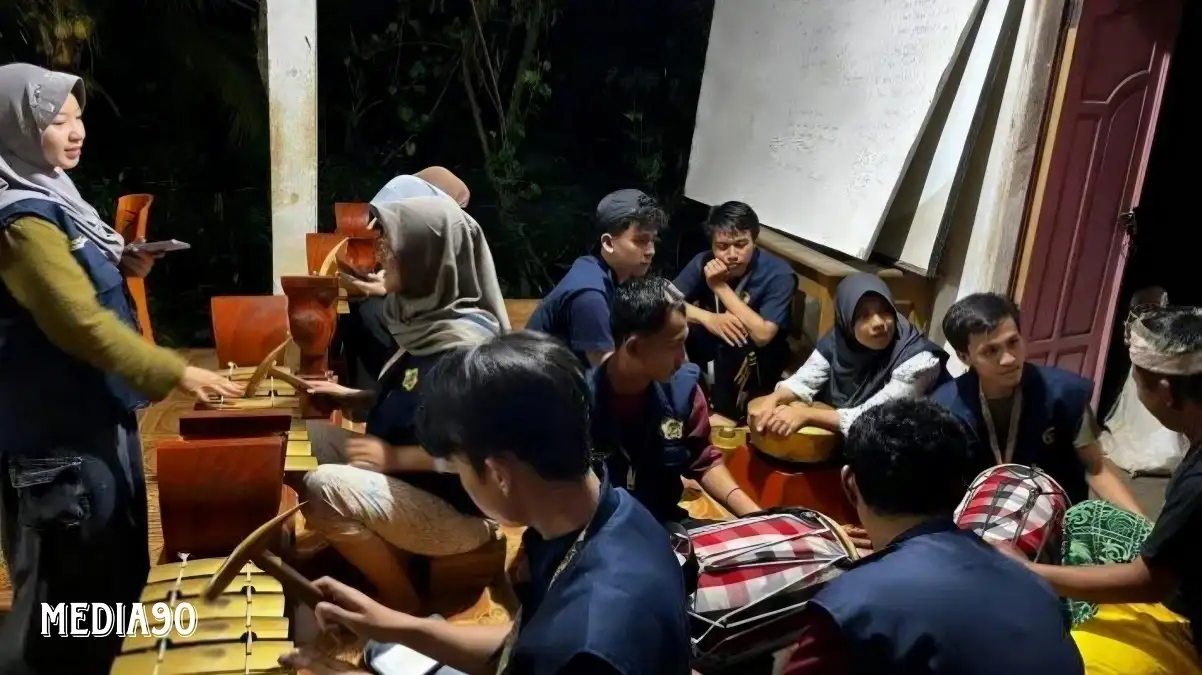 Lewat Video Dokumenter, Mahasiswa KKN Bilateral Unila Kenalkan Wisata Religi di Desa Sumber Agung Bengkulu Utara