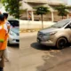 Meriahkan HUT ke-79 RI, PT HIM Bagikan Ratusan Bendera Merah Putih ke Warga Tulang Bawang Barat