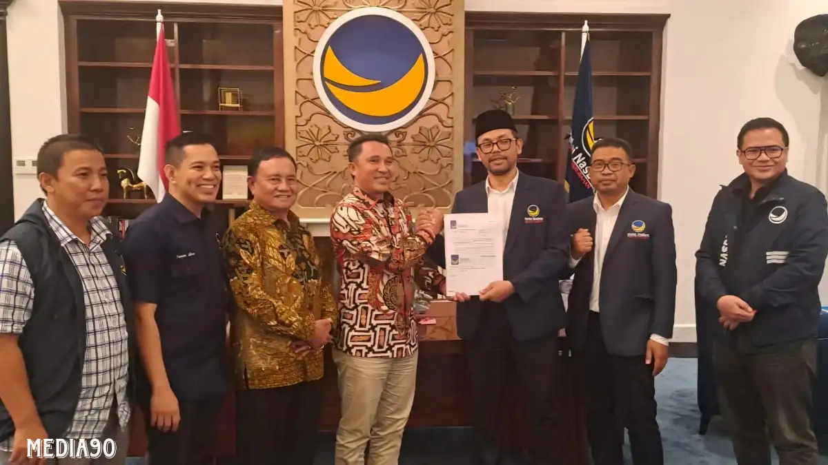 Partai Nasdem Rekomendasi Pasangkan Kembali Parosil Mabsus dan Mad Hasnurin di Pilkada Lampung Barat 2024