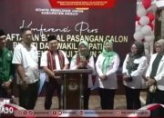 Edi – Tri Isyani Mendaftar di Menit Terakhir ke KPU, Pilkada Mesuji 2024 Diwarnai Empat Paslon Bupati dan Wakil Bupati