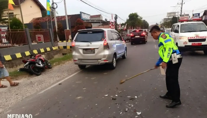 Pemotor Tewas Setelah Bertabrakan dengan Truk di Depan SPBU Wates Pringsewu