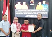 PDIP Serahkan Formulir B1KWK kepada Nanda-Antonius untuk Amankan Kemenangan di Pilkada Pesawaran