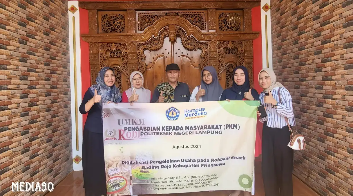Polinela Dukung Digitalisasi UMKM di Pringsewu melalui Kegiatan Pengabdian Masyarakat