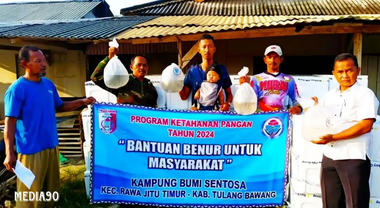 Program Ketahan Pangan di Dipasena, Tahap Pertama 17 Petambak Kampung Bumi Sentosa Terima Bibit Udang