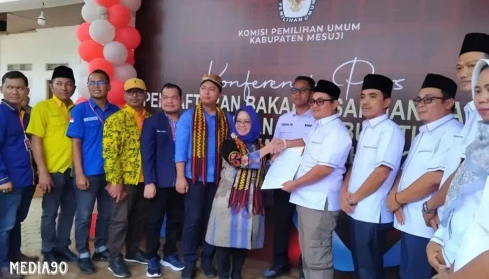 Pasangan Elfianah – Yugi Resmi Daftar ke KPU, Targetkan Kemenangan 84 Persen di Pilkada Mesuji