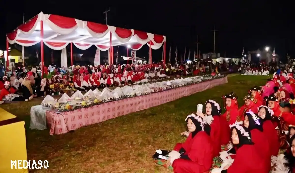 Sajikan 104 Tumpeng Gabungan Angka 17+8+45+79, Warga Tanjung Bintang Lampung Selatan Rayakan HUT RI