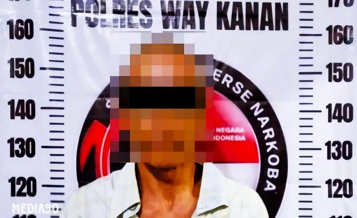 Simpan Sabu di Atas Lemari, Kakek Asal Pakuan Ratu Way Kanan ini Bakal Lama Rasakan Dinginnya Penjara