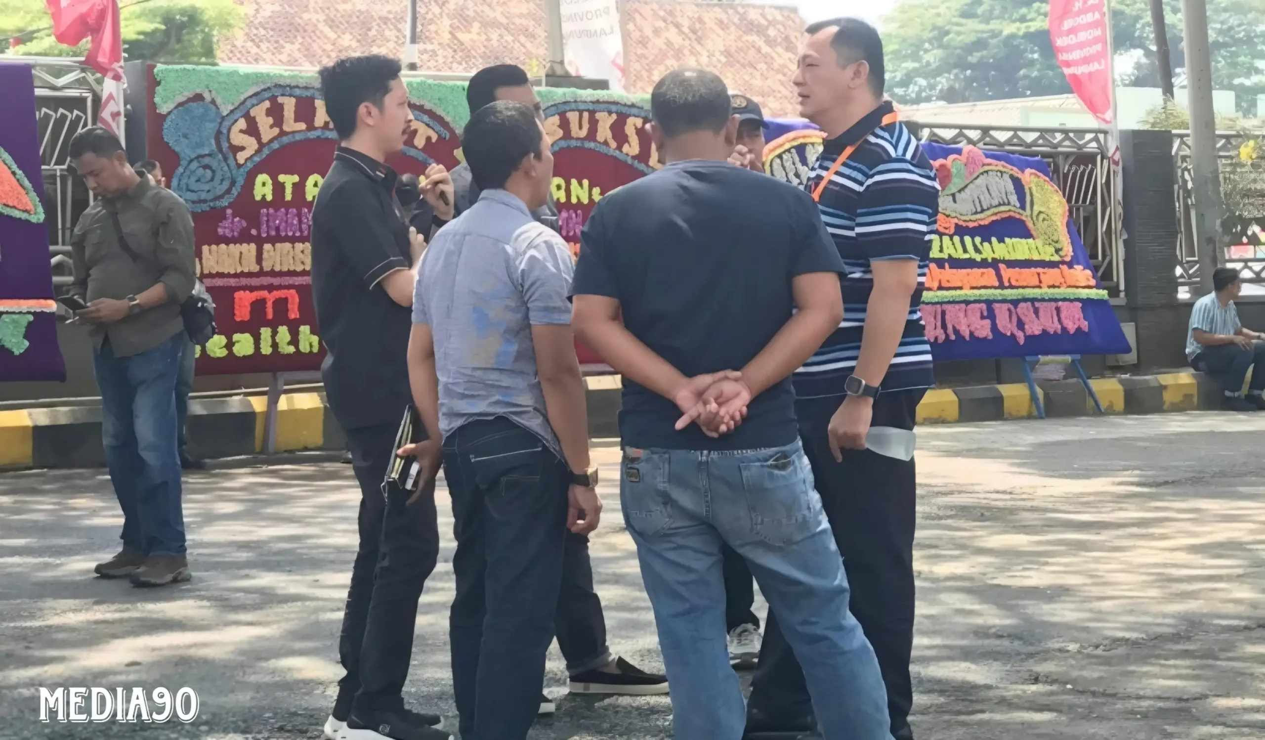 Tes Kesehatan di RSUDAM Lampung, Calon Bupati Pesawaran Aries Sandi Lontarkan Sikap Arogan ke Wartawan