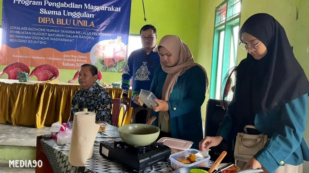Tim Pengabdian Unila Latih Warga Way Gelam Lampung Selatan Olah Sayuran Jadi Nugget Bergizi