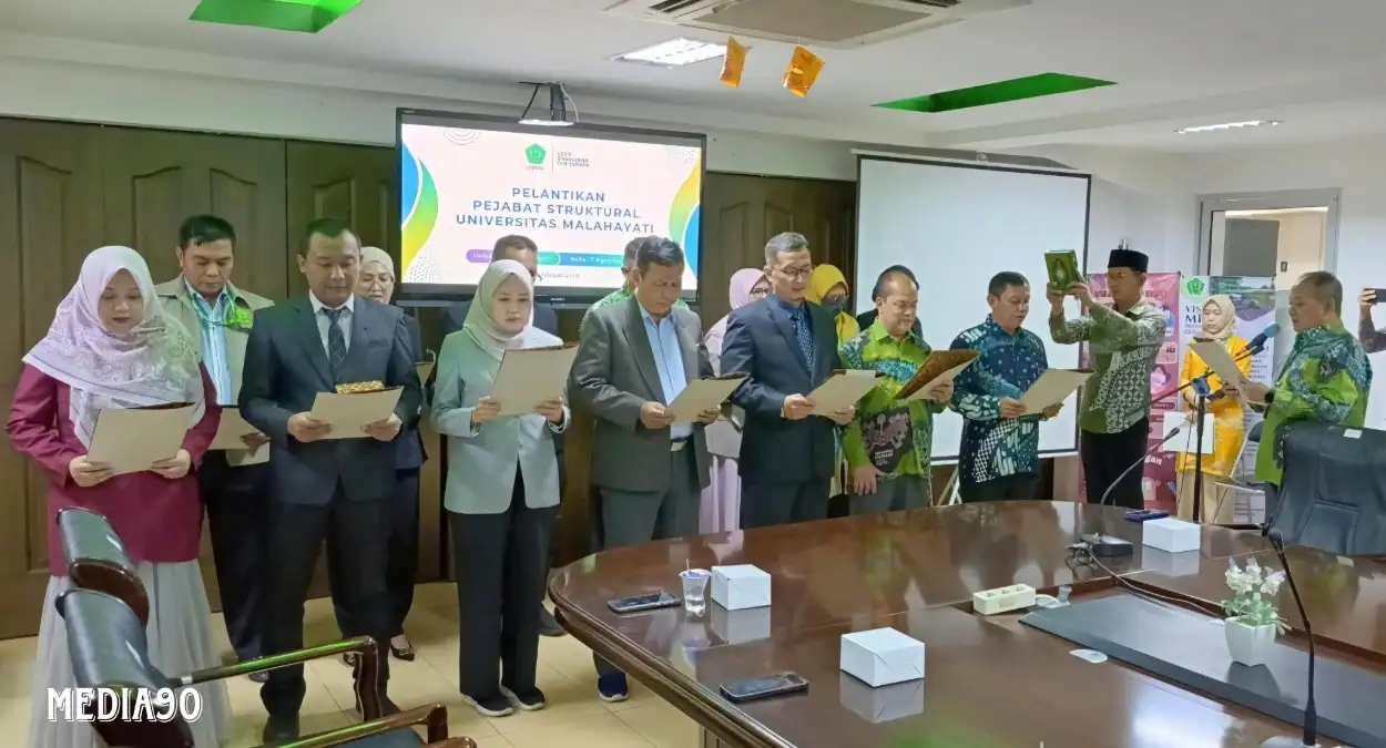 Universitas Malahayati Bandar Lampung Lakukan Rotasi dan Penyegaran Pejabat Struktural