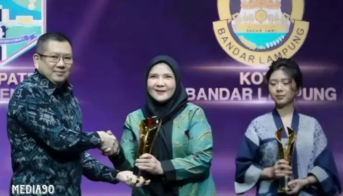 Wali Kota Bandar Lampung Raih Anugerah Pemimpin Daerah Award 2024