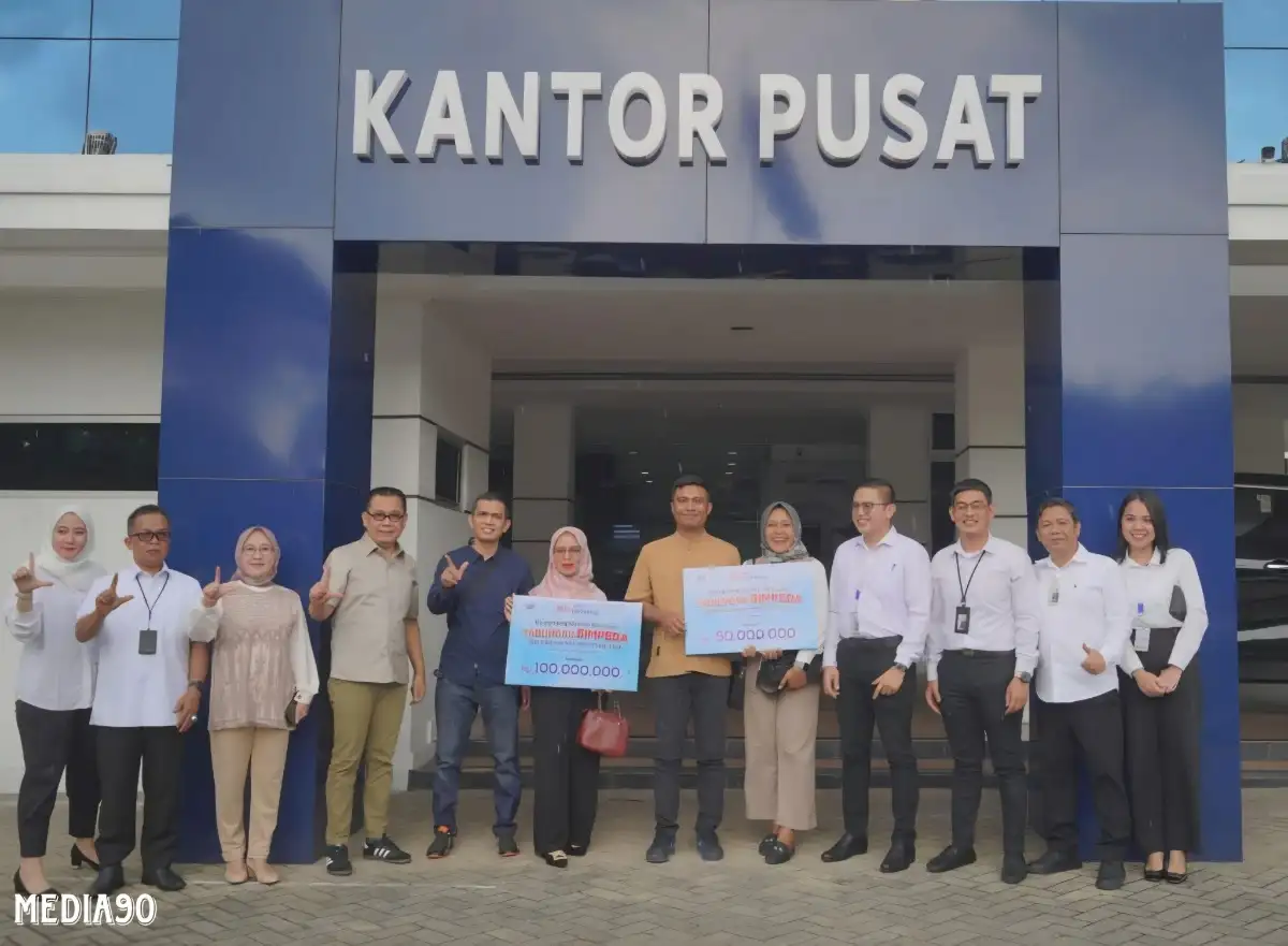 Bank Lampung Serahkan Hadiah Pemenang Undian Simpeda Nasional Periode I Tahun XXXV-2024