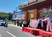 Satgas NCS Polri Bagikan Ribuan Paket Sembako, Ajak Warga Lampung Sebarkan Berita Positif Menjelang Pilkada 2024