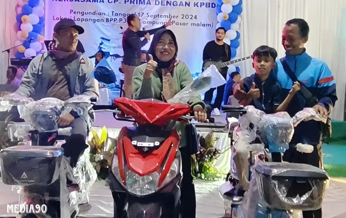 HUT ke-26 P3UW Lampung Bertabur Hadiah, Tiga Petambak Dipasena Dapat Motor