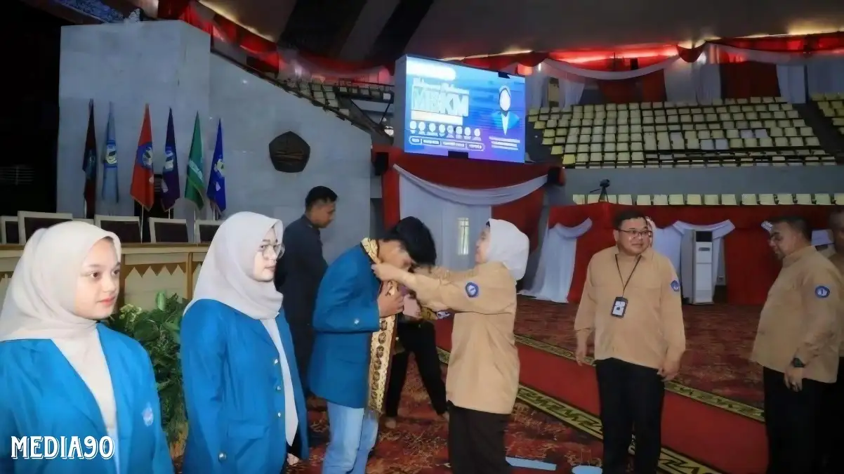 Lepas 833 Mahasiswa Ikut MBKM, ini Harapan Rektor Unila ke Mahasiswa