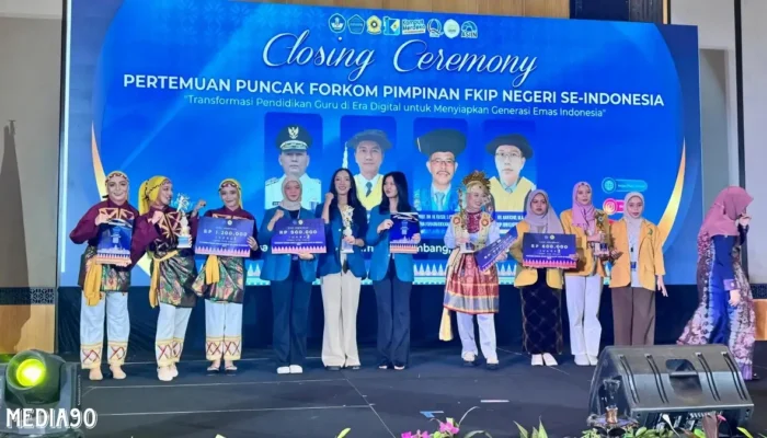 Tiga Penghargaan Juara Diraih Lima Mahasiswa Unila di Lomba Forum Komunikasi Pimpinan FKIP Indonesia