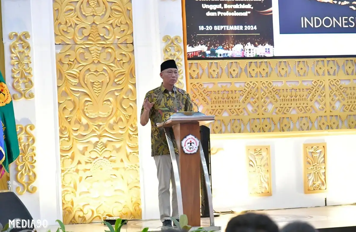 Motivasi Rahmat Mirzani Djausal di PKKMB 2024 Teknokrat Indonesia, Mirza Mahasiswa adalah Generasi Emas Indonesia