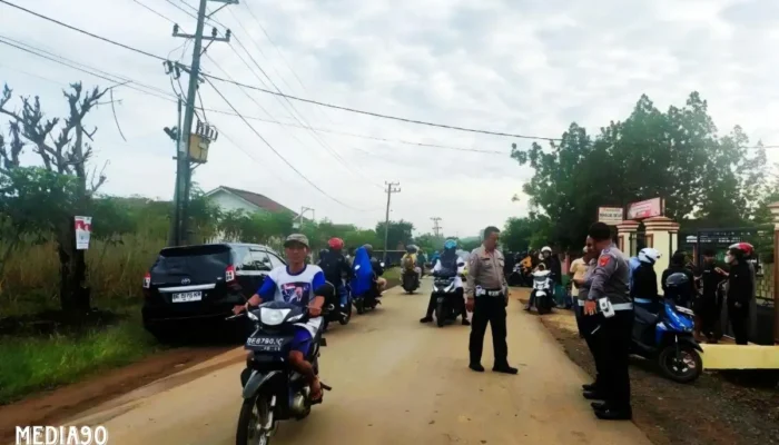 Pemotor Bonceng Dua Terjatuh, Siswi MTs Tewas Terlindas Truk di Kotabumi Selatan, Lampung Utara