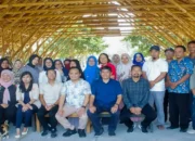 Polinela Memfasilitasi Transformasi Digital UMKM di Natar Melalui Pelatihan Teknologi AI