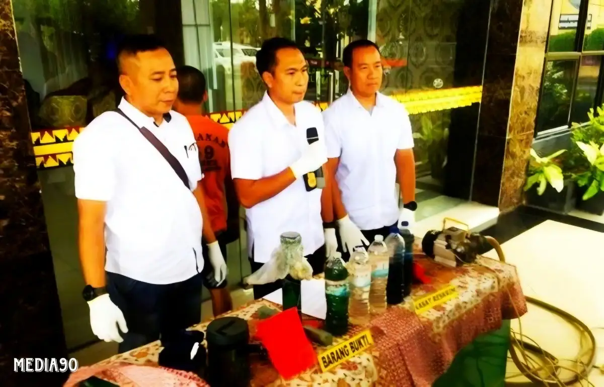 Polisi Imbau Waspada Beli BBM Ilegal, Pengoplos Pertalite Ditangkap di Bandar Lampung, Begini Modusnya