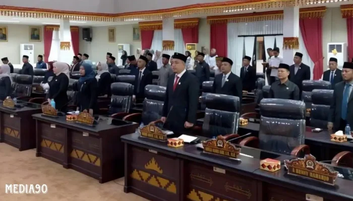 Tentukan Pimpinan Fraksi untuk Periode 2024-2029: Rapat Paripurna DPRD Lampung Selatan