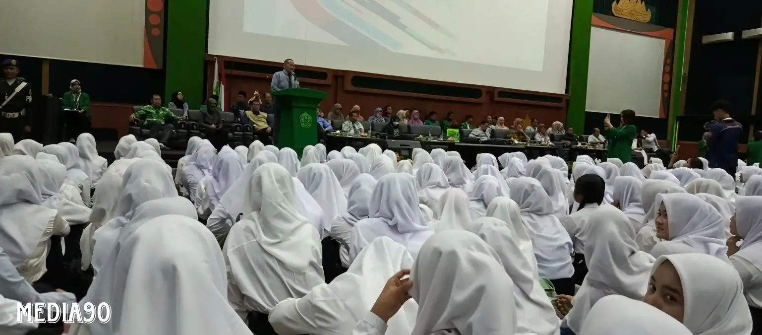 Rektor Universitas Malahayati Resmi Buka PKKMB 2024, Tekankan Pendidikan Bermutu dan Etika Religius