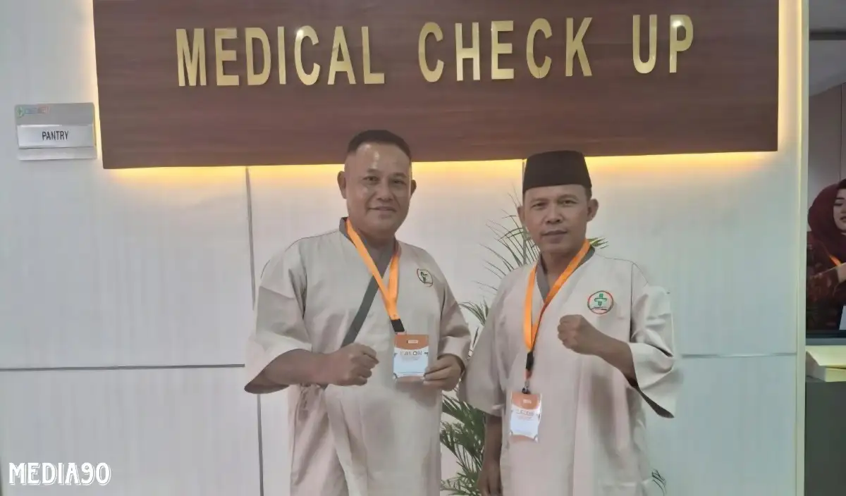 Selesai Tes Kesehatan di RSUDAM Lampung, Paslon Bupati Lampung Selatan Nanang - Antoni Fokus Konsolidasi Pemenangan