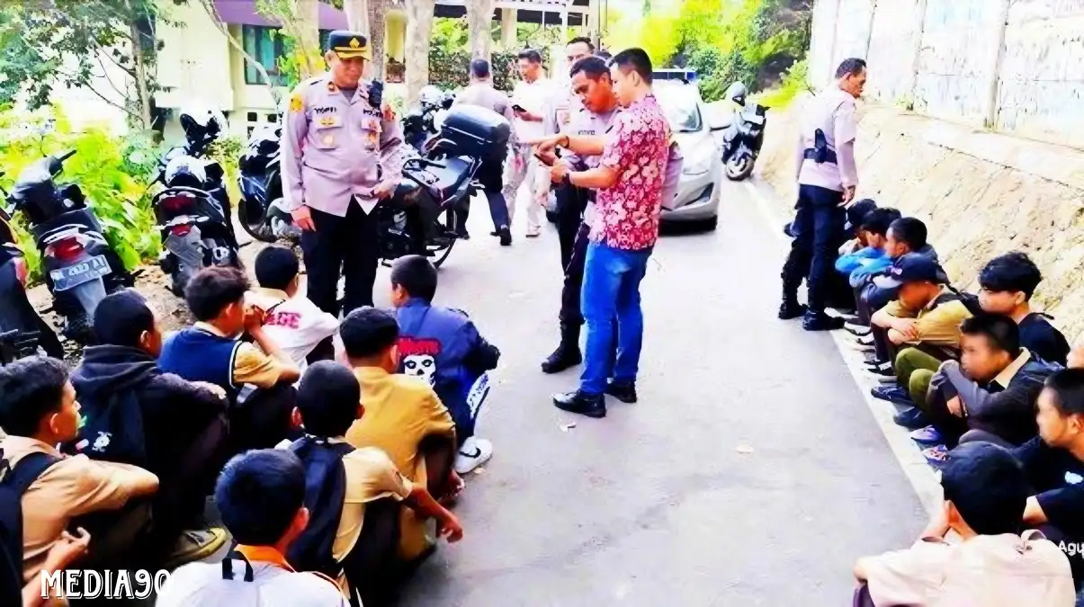 Tak Terima Dinding Sekolah Dicoret Nama Kelompok, 33 Pelajar SMA di Bandar Lampung Diamankan Diduga Mau Tawuran