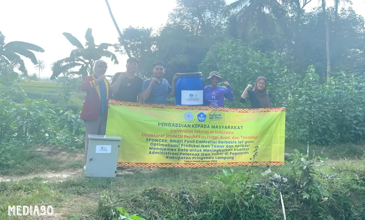 Universitas Teknokrat Indonesia Gelar Program Kemitraan Masyarakat dengan Fokus pada Internet of Things (IoT) untuk Budidaya Ikan Tawar