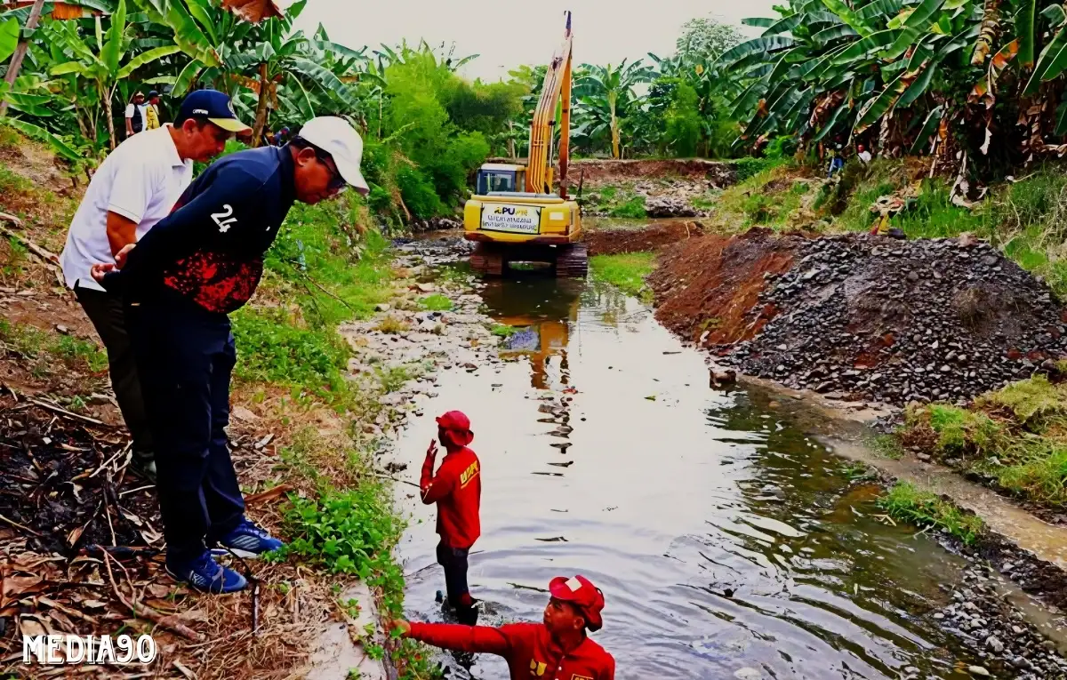 Atasi Banjir Bandar Lampung, Pj. Gubernur Samsudin Instruksikan Keruk Sedimen Sungai