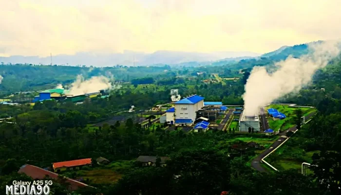PLN dan PGE Ulubelu Kolaborasi Salurkan Energi Bersih dari Lampung Menuju Net Zero Emission 2060